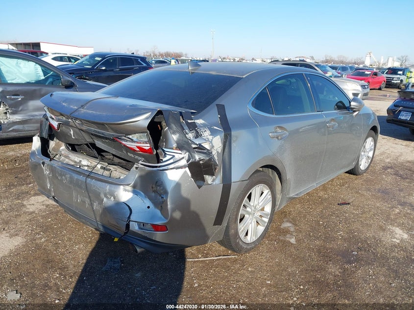 2015 Lexus ES