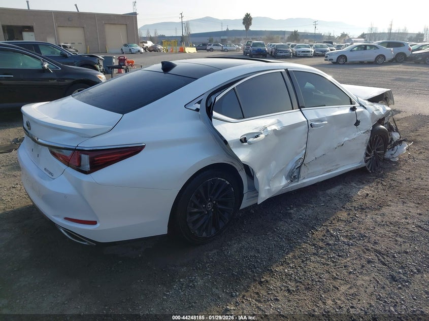 2021 Lexus ES