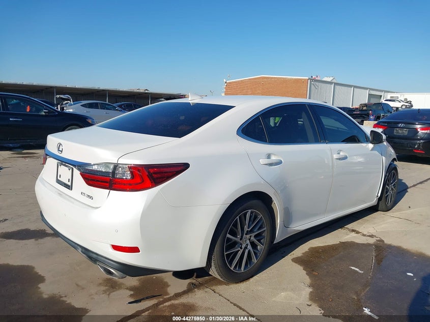2016 Lexus ES