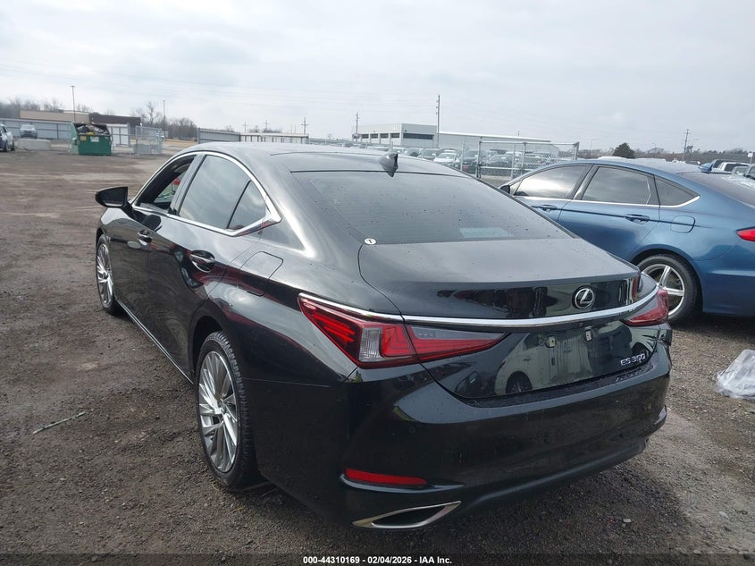 2021 Lexus ES