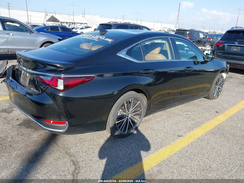 2025 Lexus ES