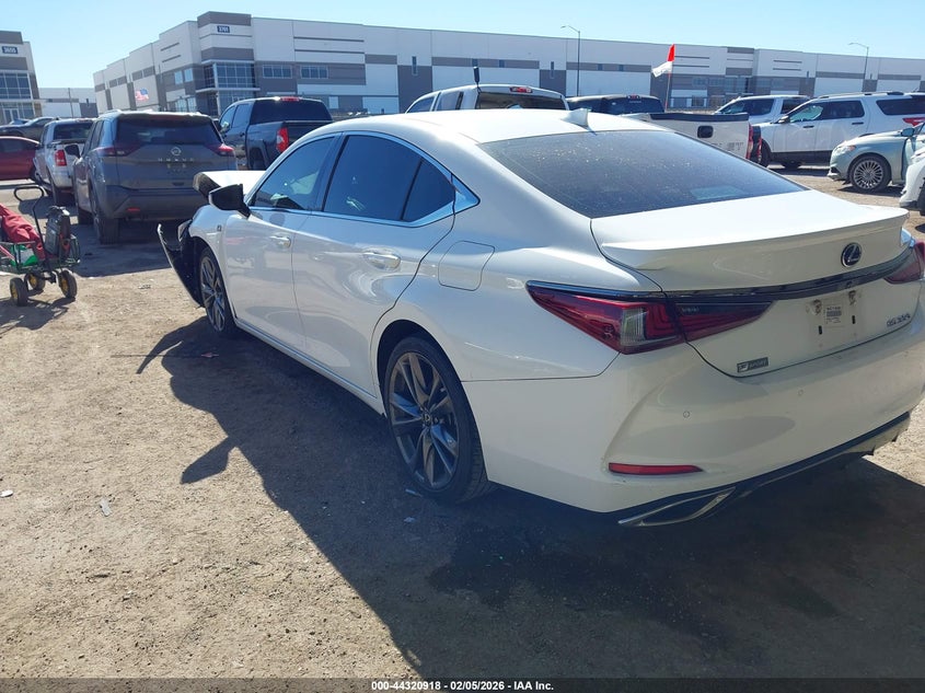 2019 Lexus ES