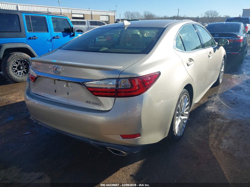 2016 Lexus ES