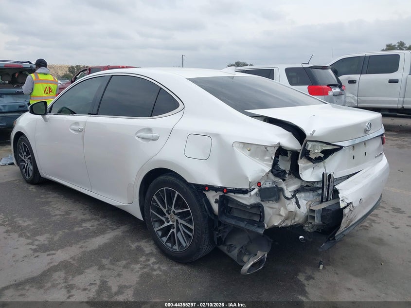 2017 Lexus ES
