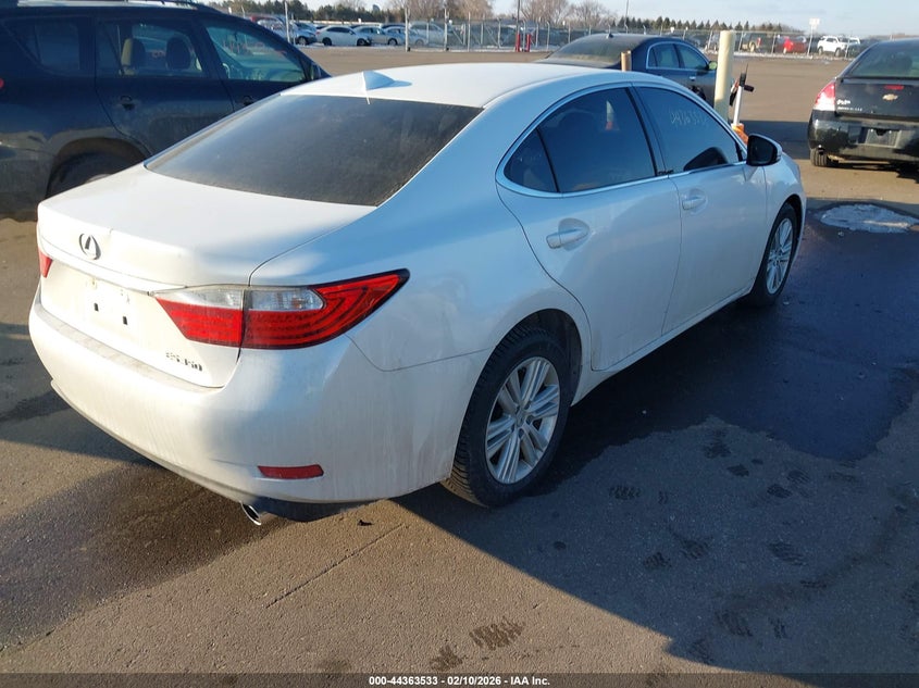 2015 Lexus ES