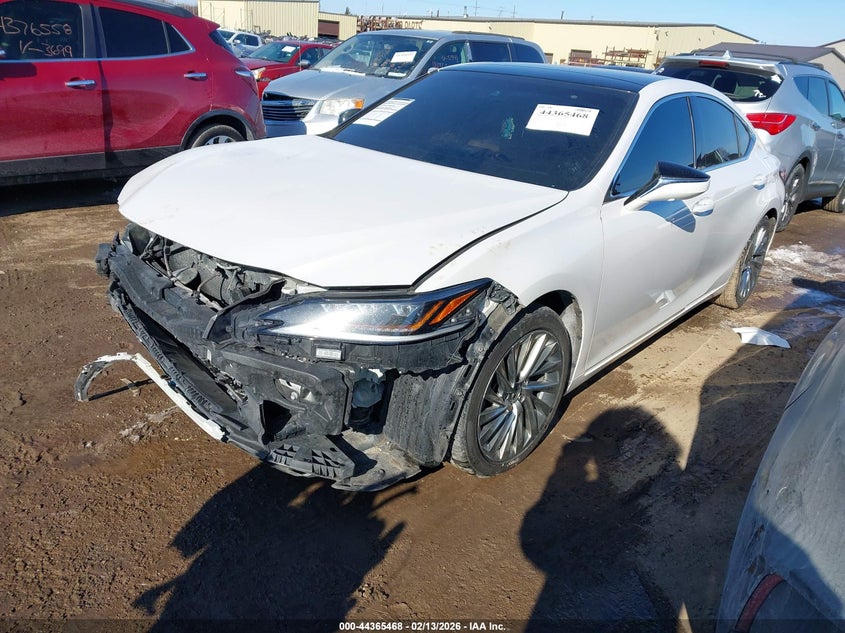 2021 Lexus ES