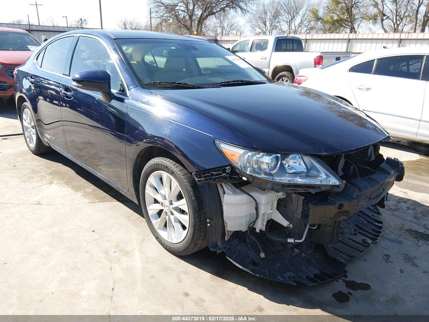 2015 Lexus ES