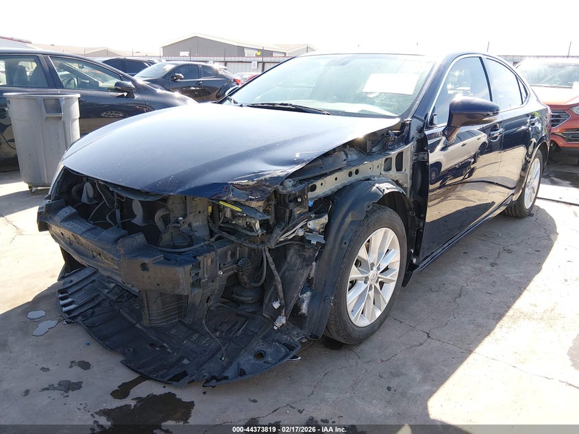 2015 Lexus ES