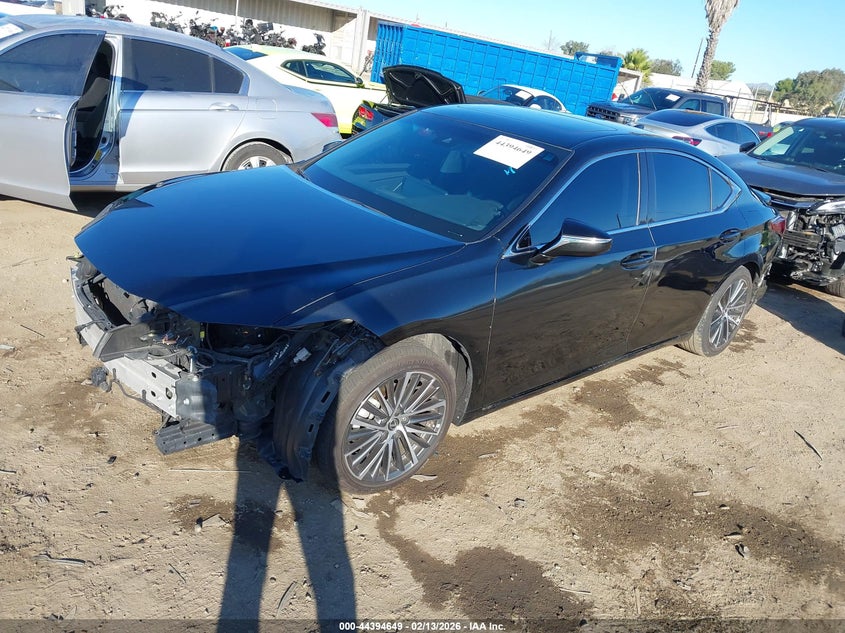 2022 Lexus ES