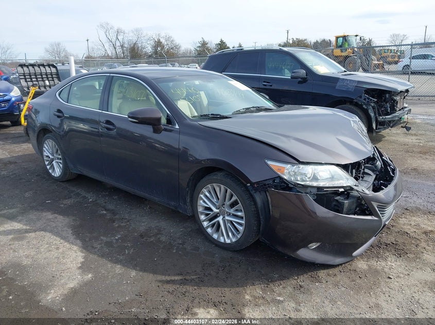 2015 Lexus ES