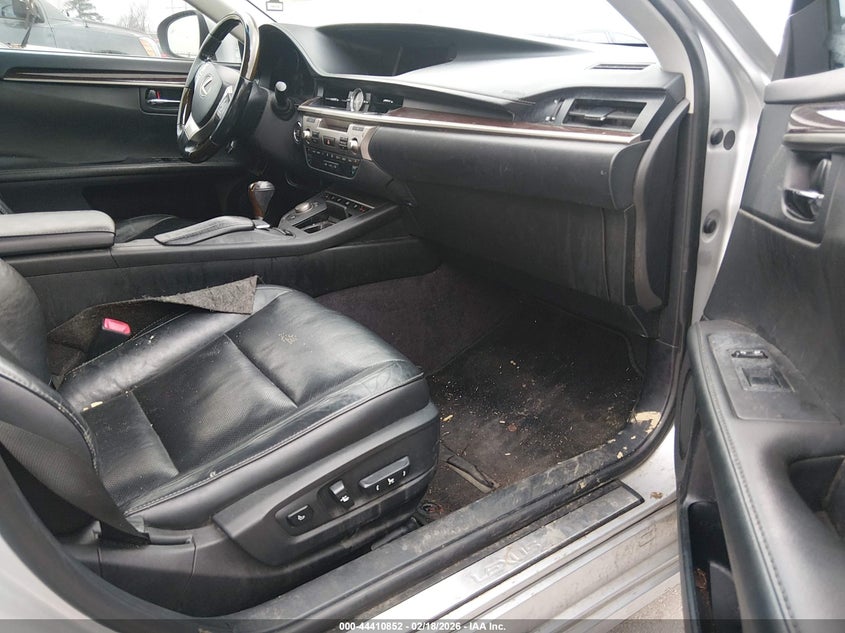 2014 Lexus ES