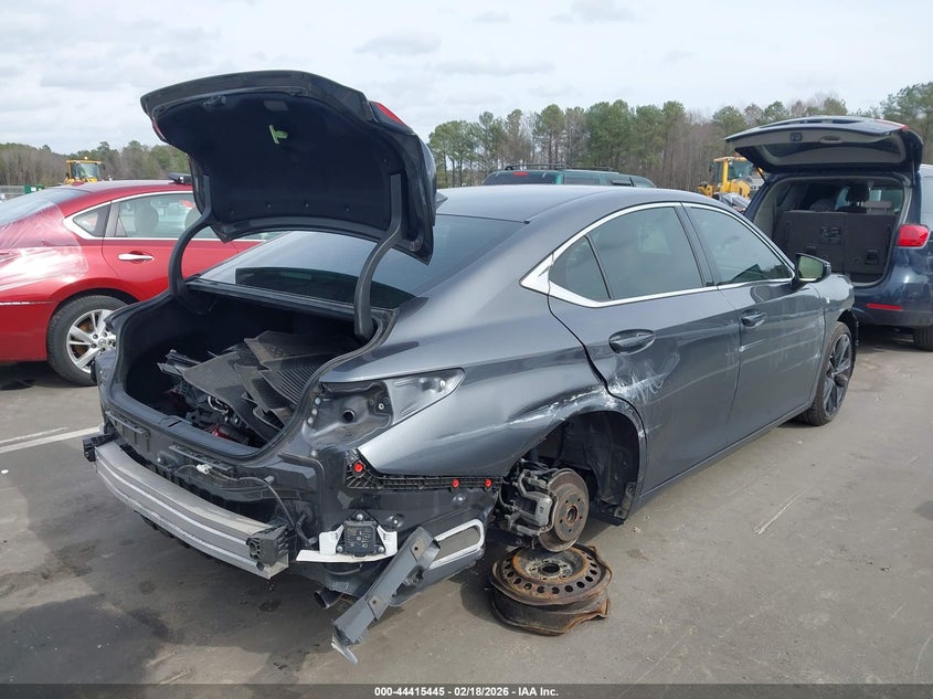 2022 Lexus ES