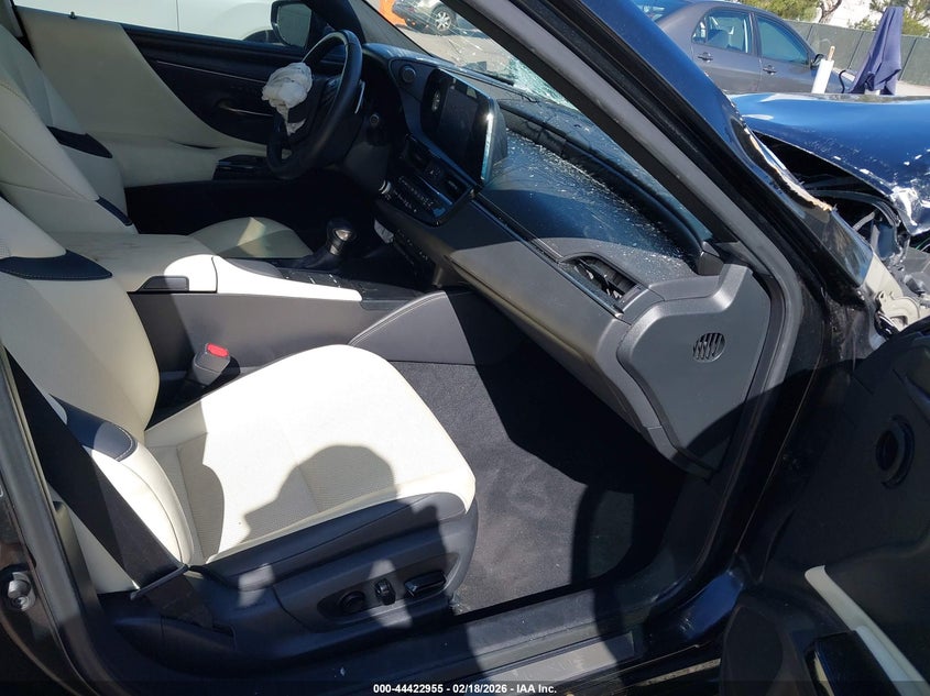2022 Lexus ES
