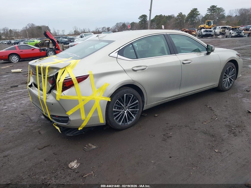2025 Lexus ES