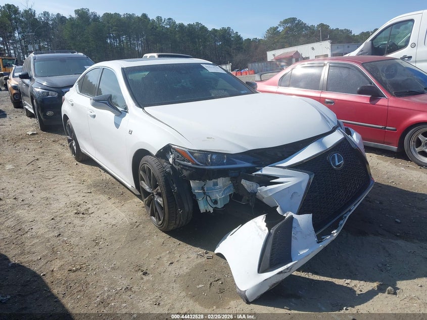 2021 Lexus ES
