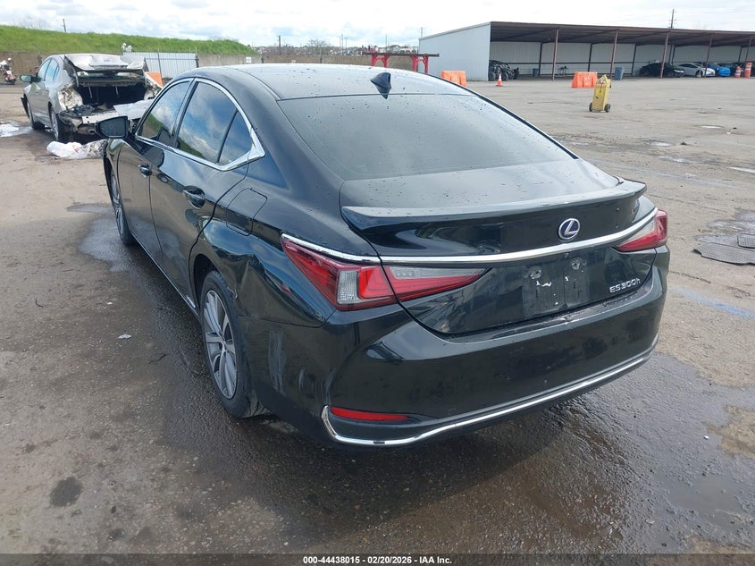 2020 Lexus ES