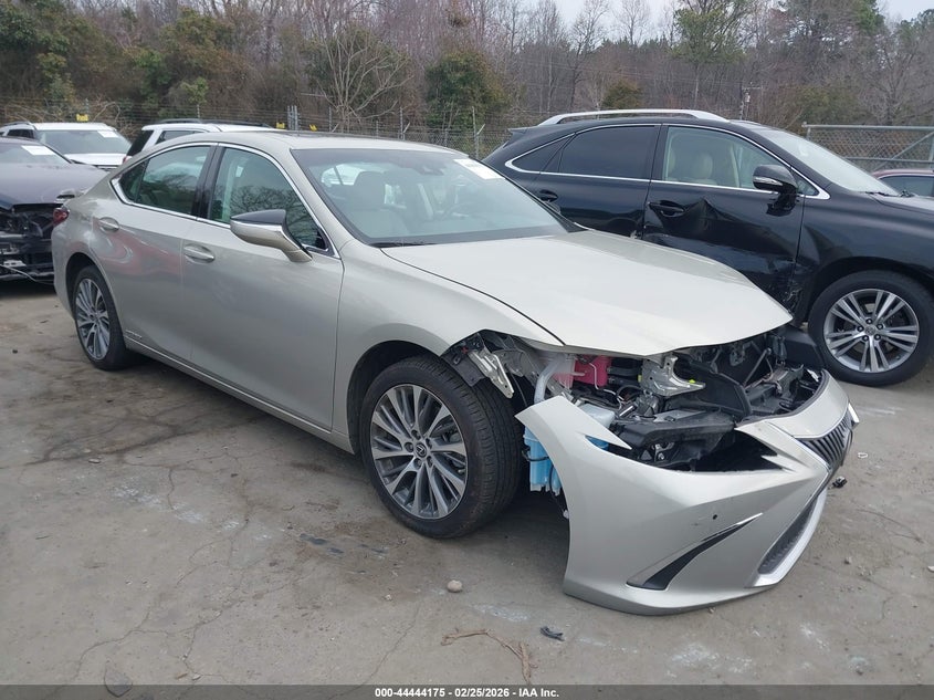 2021 Lexus ES