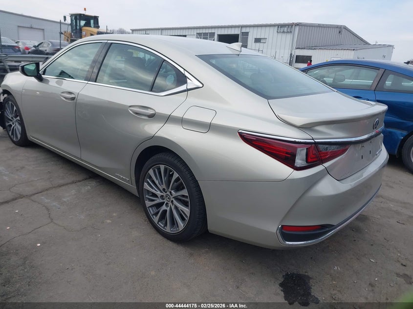 2021 Lexus ES