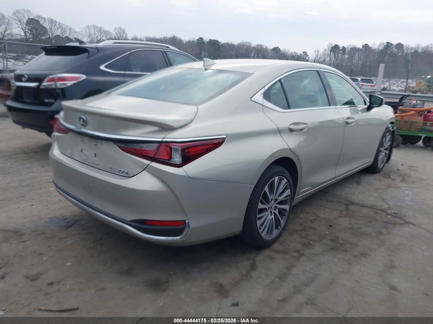 2021 Lexus ES