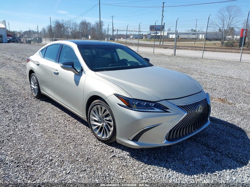 2020 Lexus ES