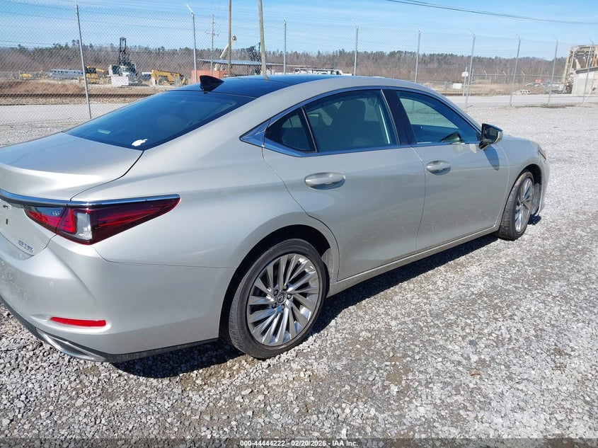 2020 Lexus ES