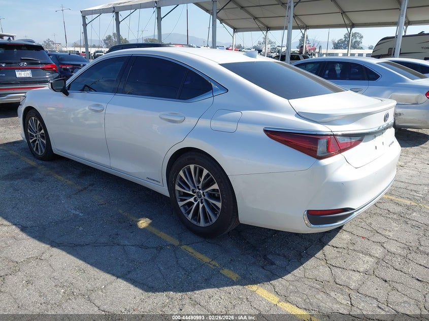 2020 Lexus ES
