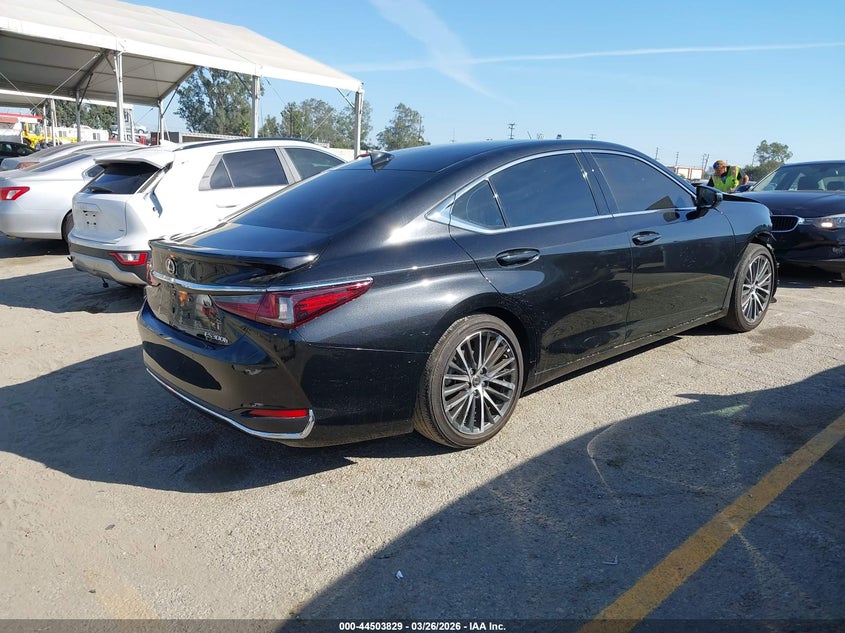 2024 Lexus ES