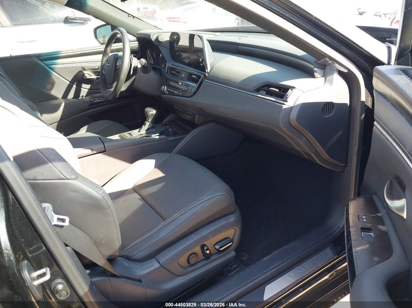 2024 Lexus ES