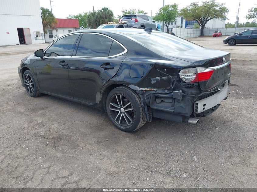 2015 Lexus ES