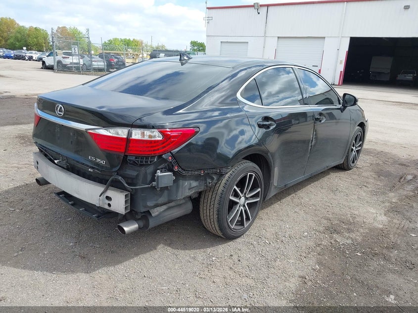 2015 Lexus ES