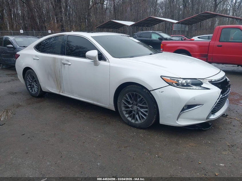 2018 Lexus ES