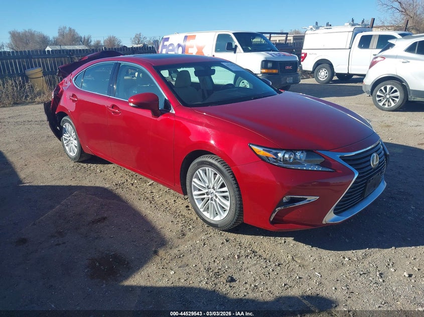 2016 Lexus ES