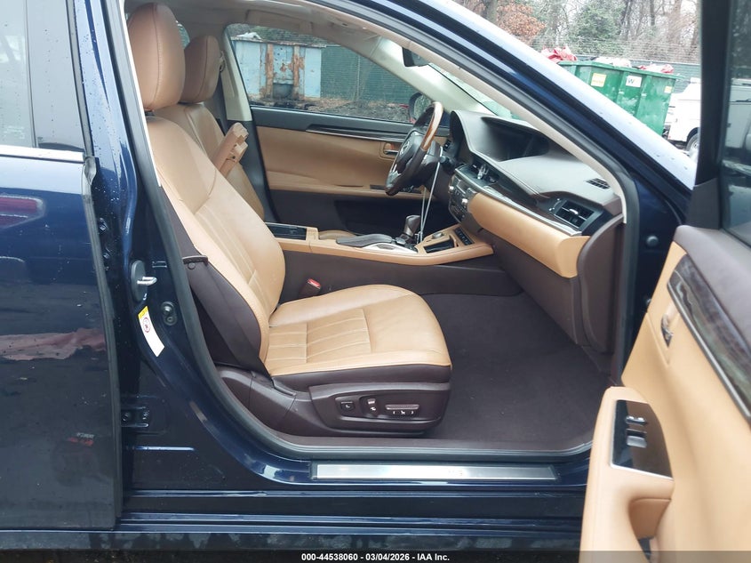2017 Lexus ES