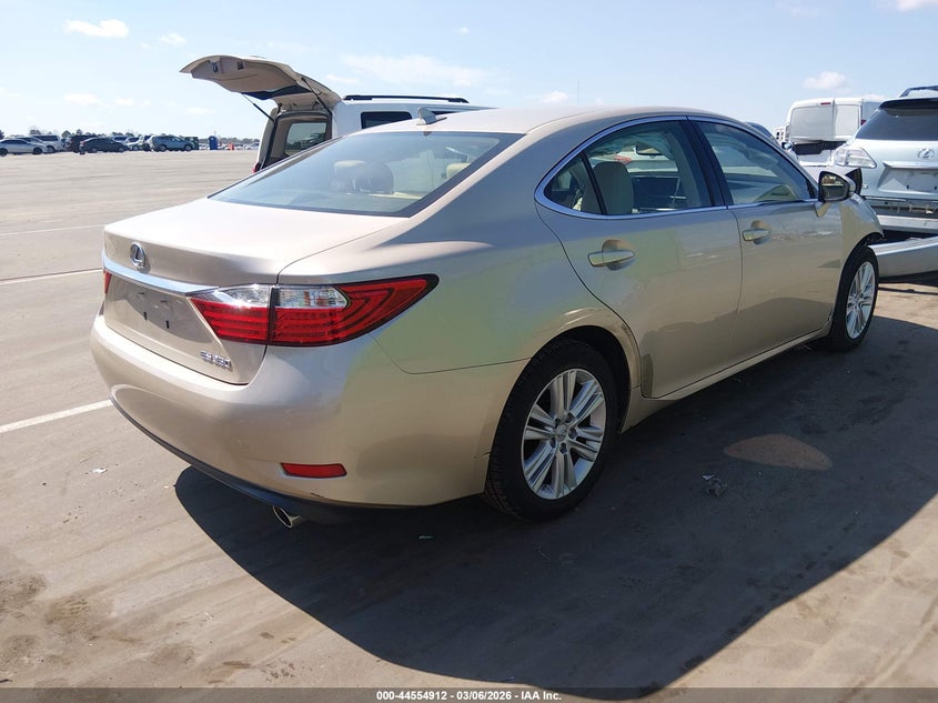 2014 Lexus ES