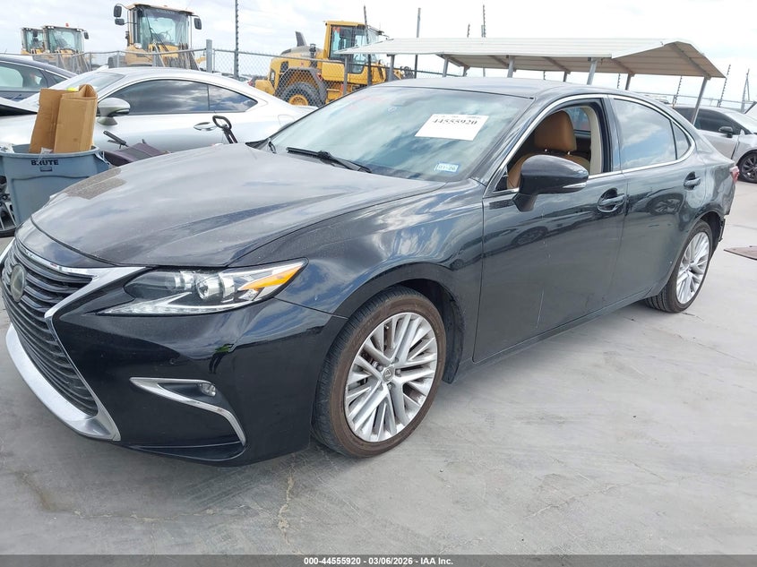 2016 Lexus ES