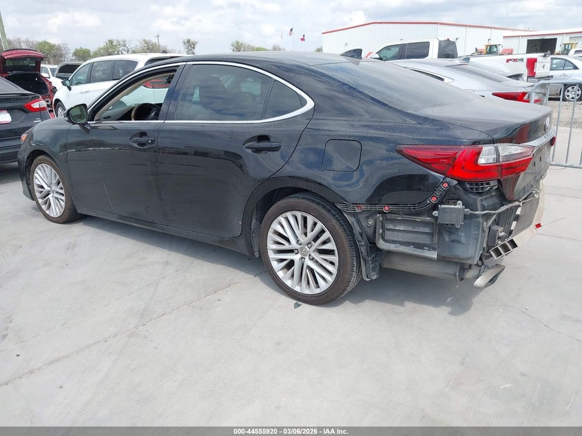 2016 Lexus ES