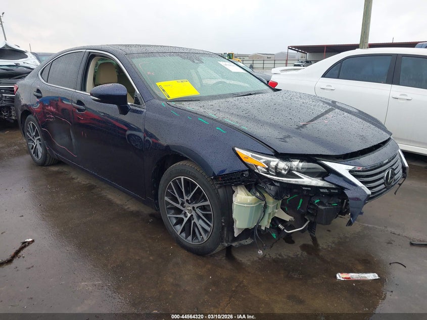 2017 Lexus ES