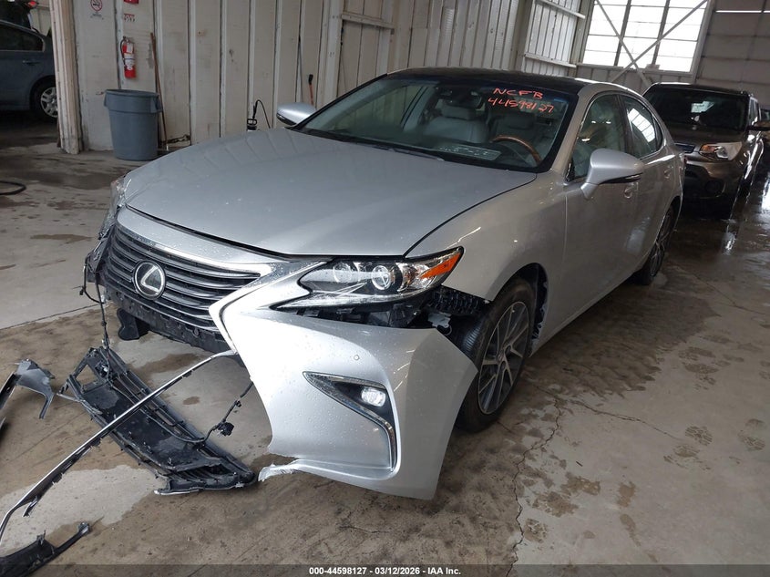 2018 Lexus ES