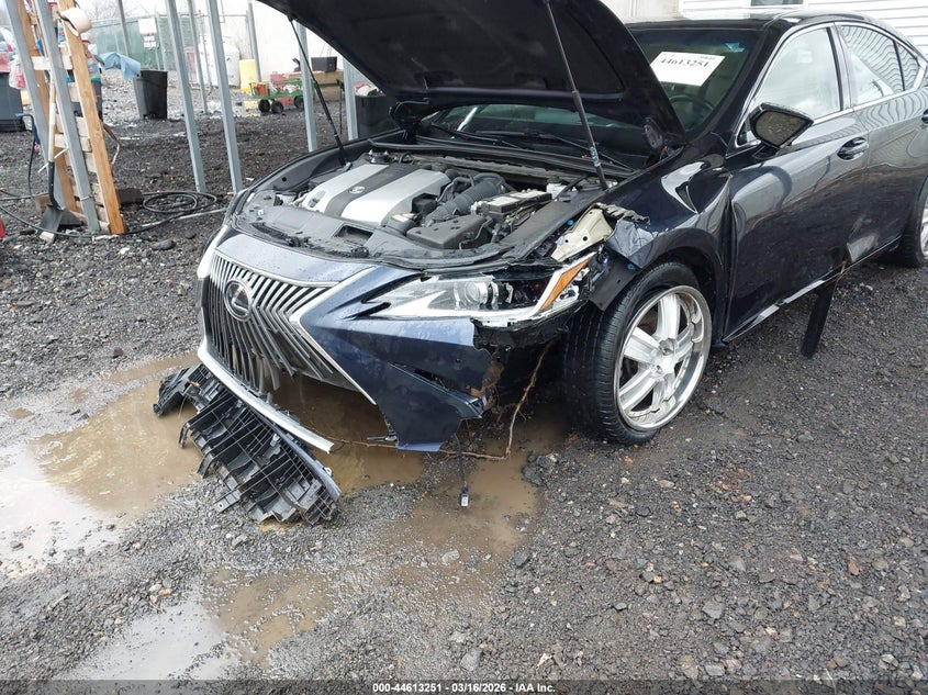 2020 Lexus ES