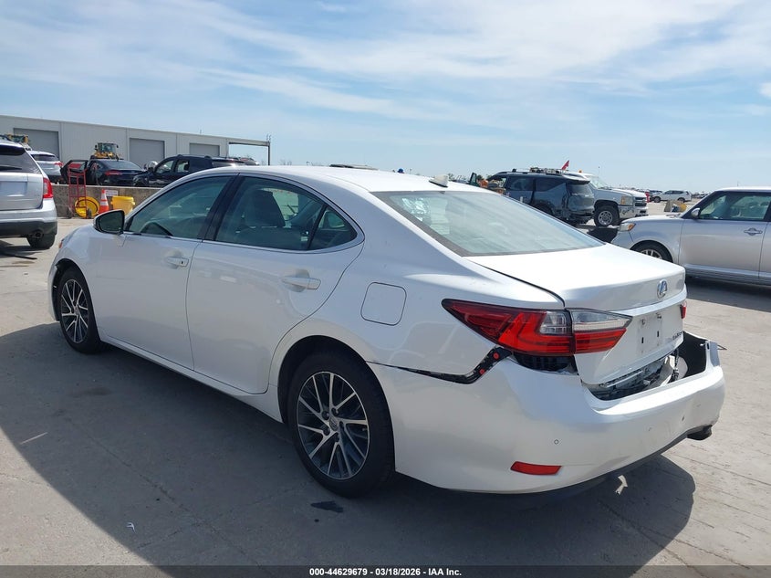 2018 Lexus ES