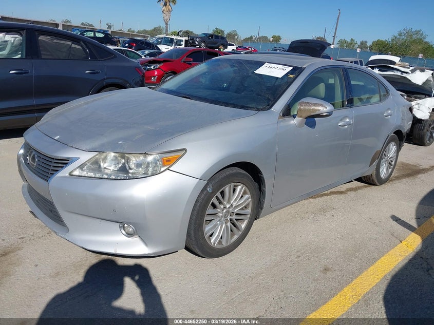 2015 Lexus ES