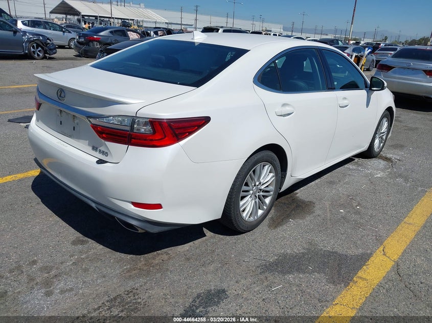 2017 Lexus ES