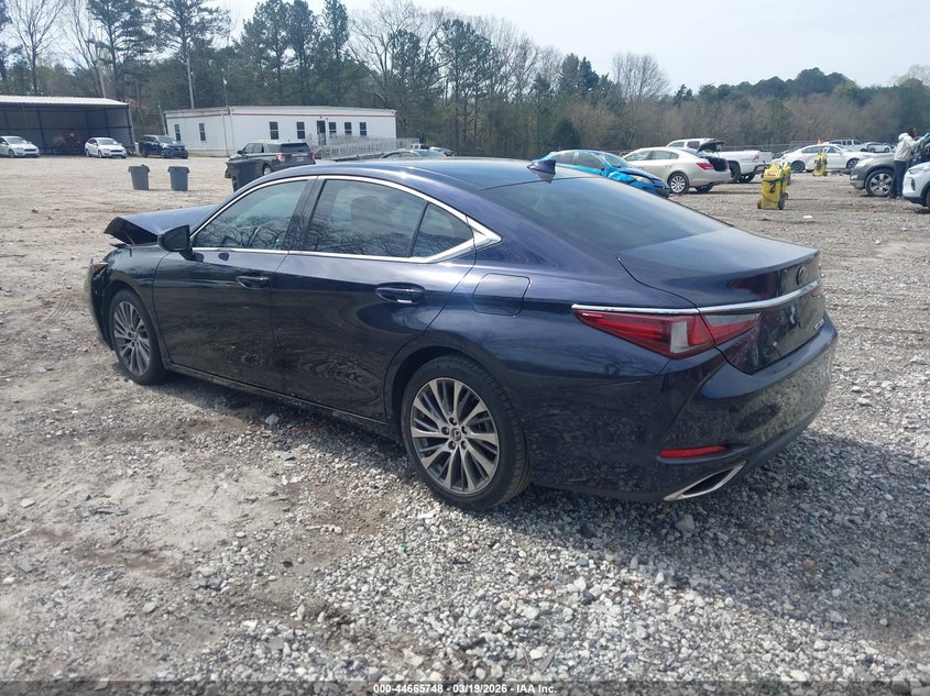 2019 Lexus ES