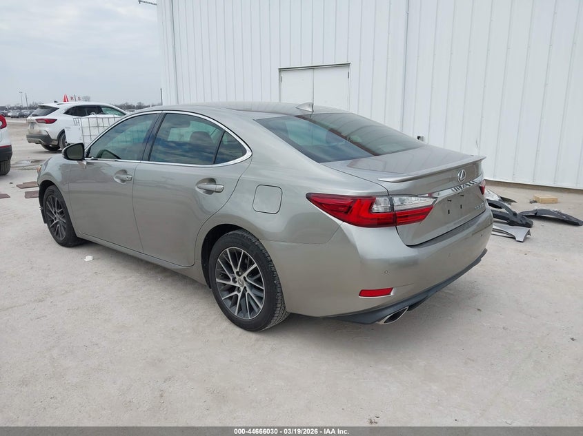 2017 Lexus ES