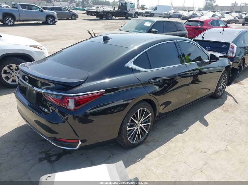 2024 Lexus ES
