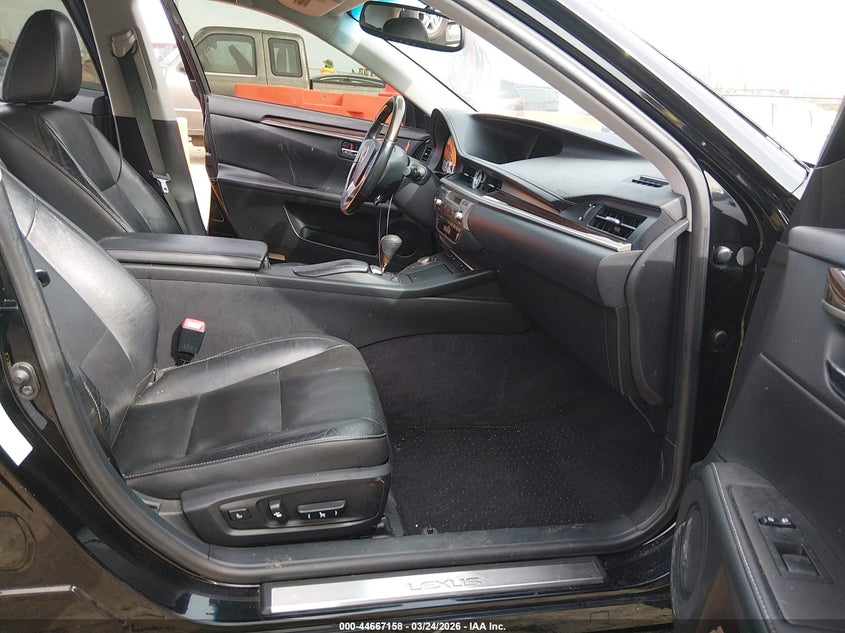2014 Lexus ES