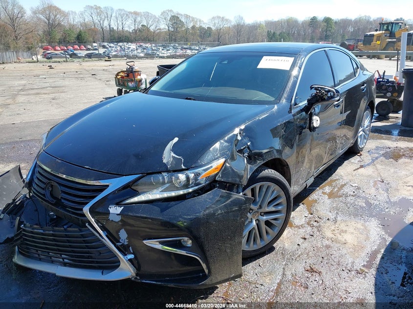 2016 Lexus ES
