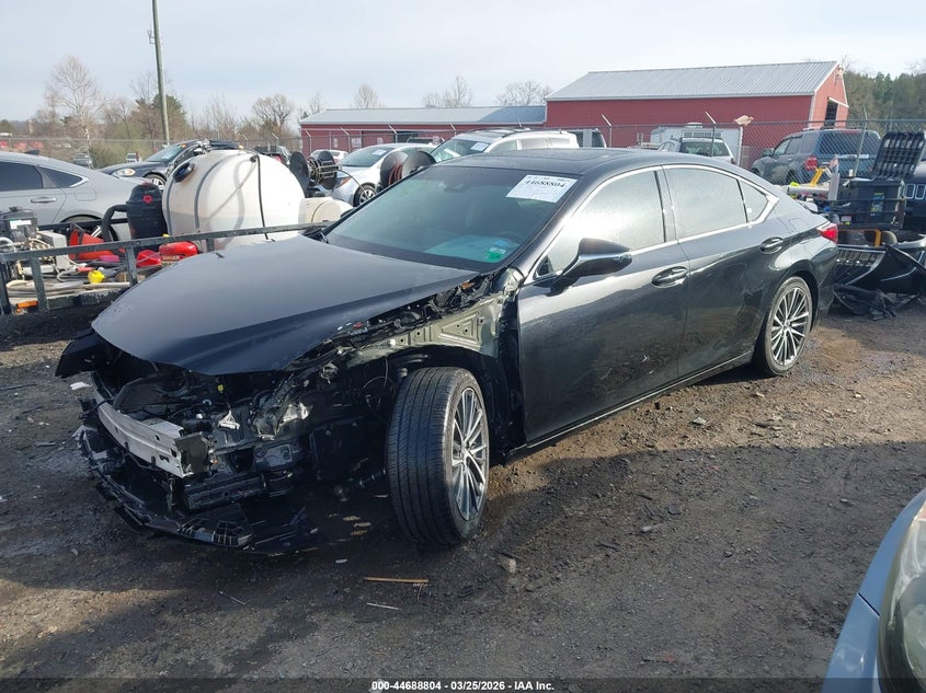 2025 Lexus ES
