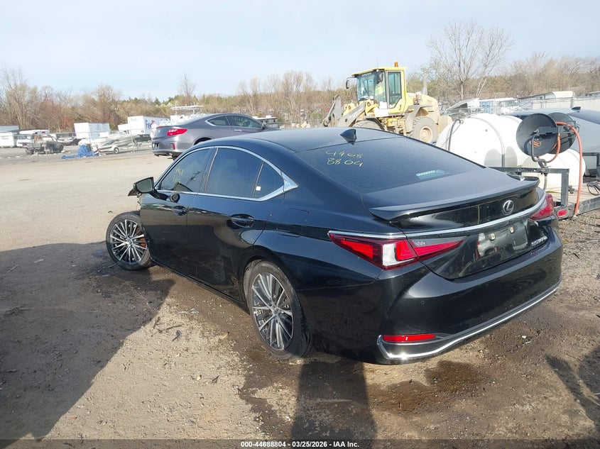 2025 Lexus ES