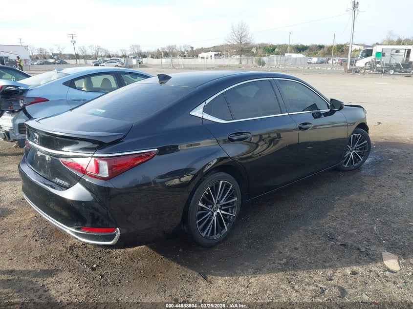 2025 Lexus ES